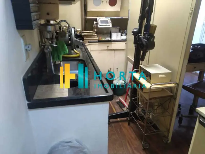 Foto 3 de Sala Comercial à venda, 31m2 em Rio De Janeiro - RJ