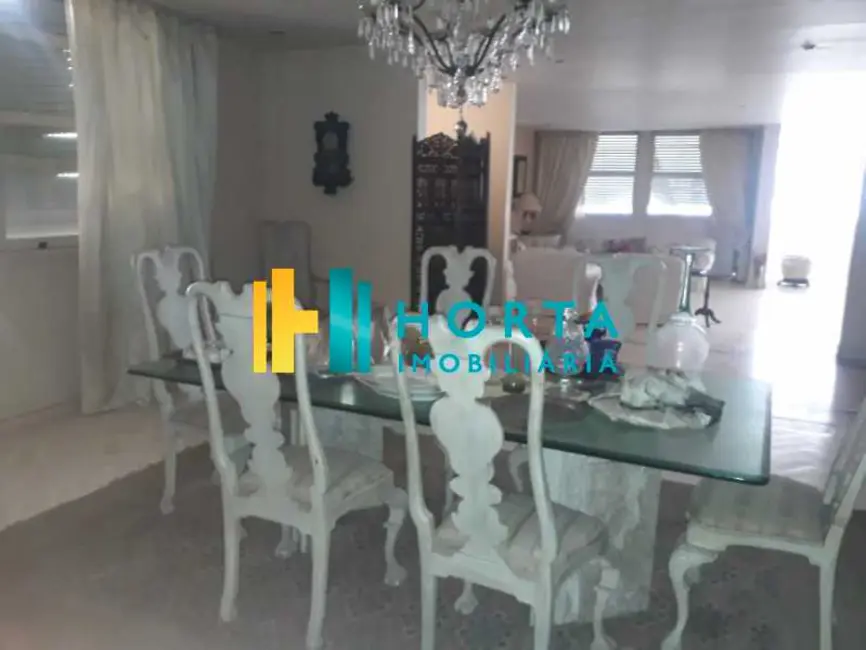 Apartamento com 4 quartos à venda, 305m2 em Rio De Janeiro - RJ - imagem 8 Foto 8 de Apartamento com 4 quartos à venda, 305m2 em Rio De Janeiro - RJ