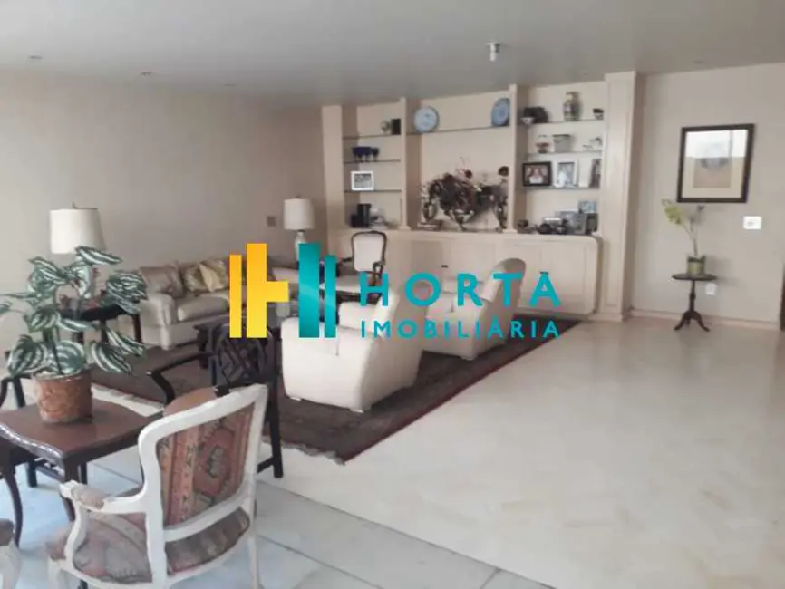 Apartamento com 4 quartos à venda, 305m2 em Rio De Janeiro - RJ - imagem 3 Foto 3 de Apartamento com 4 quartos à venda, 305m2 em Rio De Janeiro - RJ