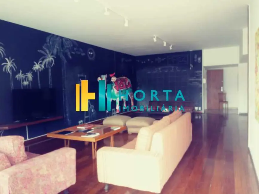 Foto 4 de Apartamento com 4 quartos à venda, 243m2 em Rio De Janeiro - RJ