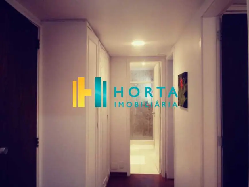 Foto 9 de Apartamento com 4 quartos à venda, 243m2 em Rio De Janeiro - RJ