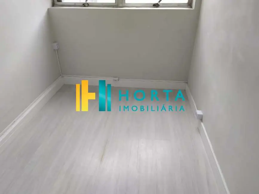 Foto 3 de Sala Comercial à venda, 28m2 em Rio De Janeiro - RJ