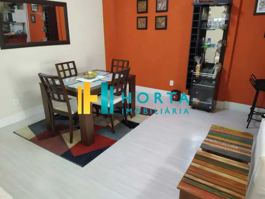 Loft / Flat com 1 quarto à venda, 54m2 em Rio De Janeiro - RJ - imagem 5 Foto 5 de Loft / Flat com 1 quarto à venda, 54m2 em Rio De Janeiro - RJ