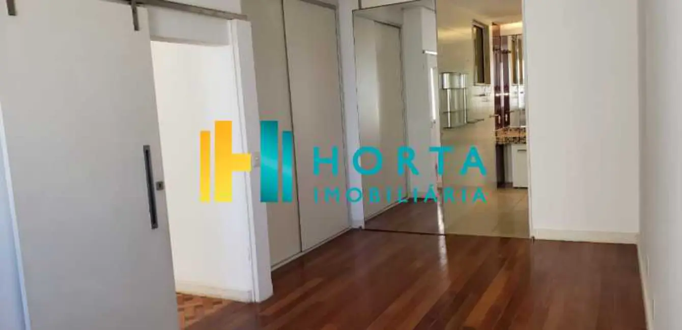 Foto 7 de Apartamento com 4 quartos à venda, 160m2 em Rio De Janeiro - RJ