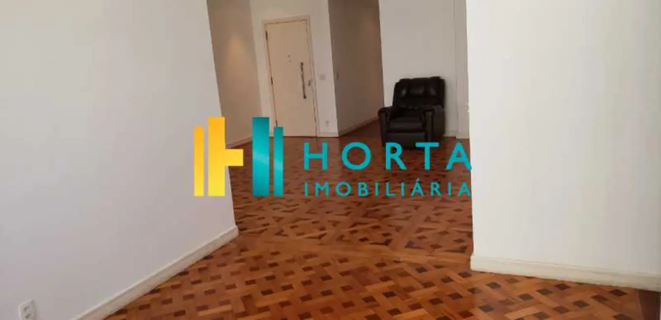 Foto 8 de Apartamento com 4 quartos à venda, 160m2 em Rio De Janeiro - RJ