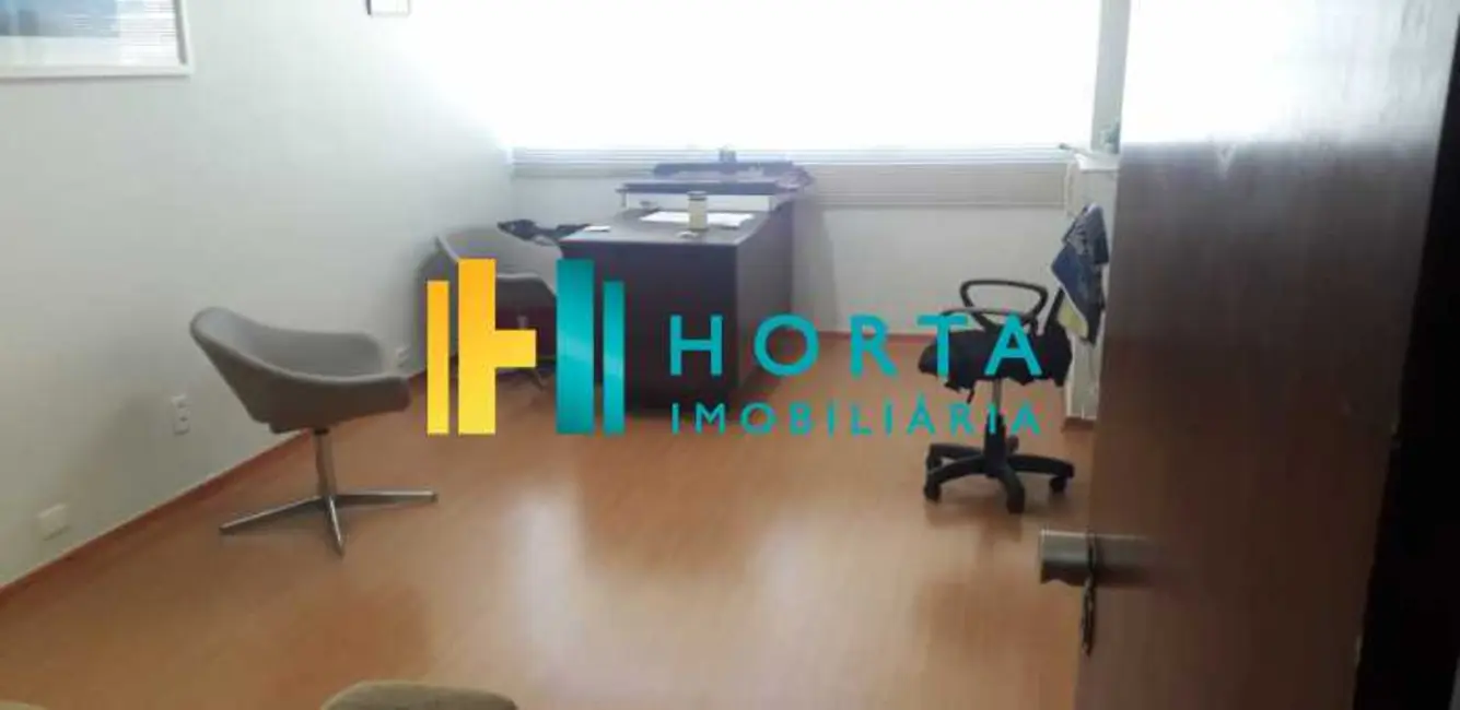 Sala Comercial para alugar, 30m2 em Rio De Janeiro - RJ - imagem 7 Foto 7 de Sala Comercial para alugar, 30m2 em Rio De Janeiro - RJ