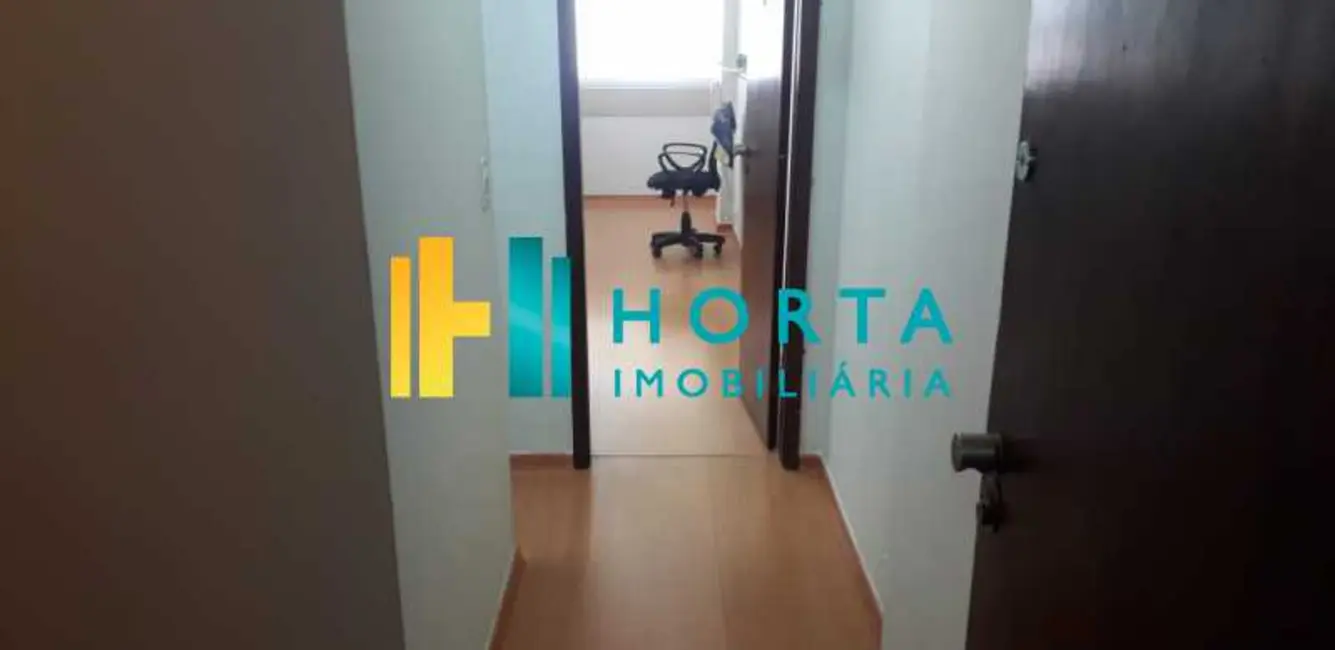 Sala Comercial para alugar, 30m2 em Rio De Janeiro - RJ - imagem 5 Foto 5 de Sala Comercial para alugar, 30m2 em Rio De Janeiro - RJ