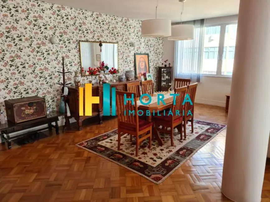 Foto 3 de Apartamento com 2 quartos à venda, 200m2 em Rio De Janeiro - RJ