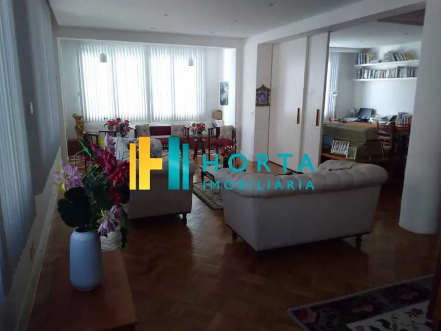 Foto 1 de Apartamento com 2 quartos à venda, 200m2 em Rio De Janeiro - RJ