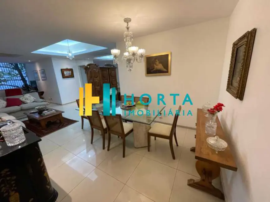 Foto 4 de Apartamento com 3 quartos à venda, 120m2 em Rio De Janeiro - RJ