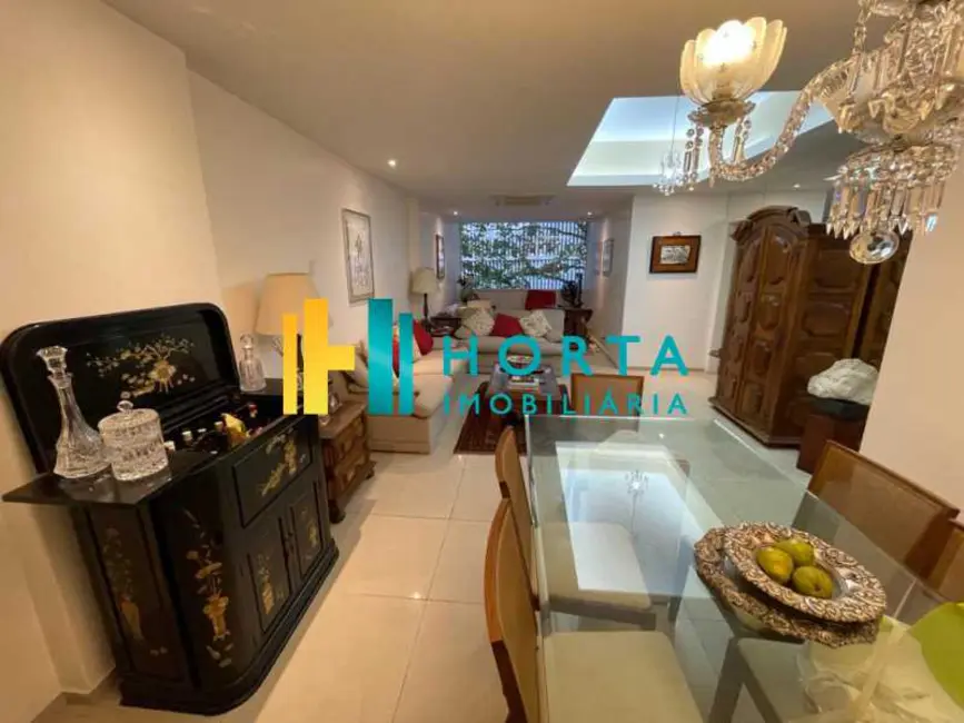 Foto 3 de Apartamento com 3 quartos à venda, 120m2 em Rio De Janeiro - RJ