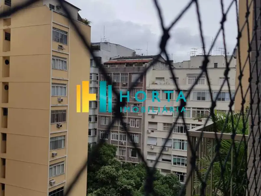 Foto 2 de Apartamento com 3 quartos à venda, 90m2 em Rio De Janeiro - RJ