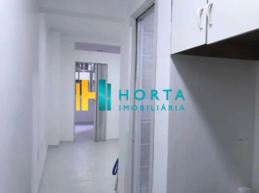 Kitnet com 1 quarto à venda, 29m2 em Rio De Janeiro - RJ - imagem 3 Foto 3 de Kitnet com 1 quarto à venda, 29m2 em Rio De Janeiro - RJ