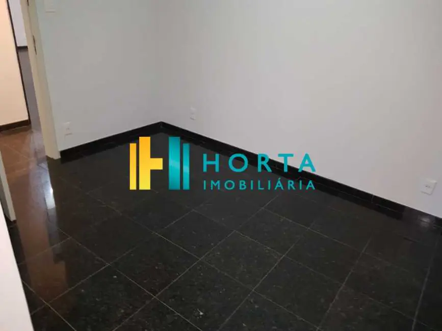 Foto 2 de Apartamento com 3 quartos à venda, 95m2 em Rio De Janeiro - RJ