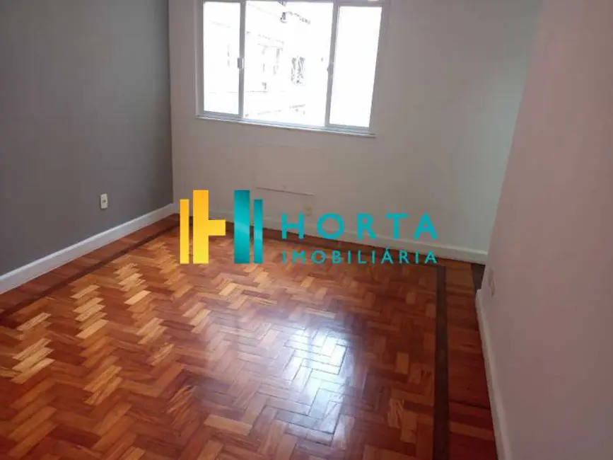 Foto 2 de Apartamento com 3 quartos à venda, 74m2 em Rio De Janeiro - RJ