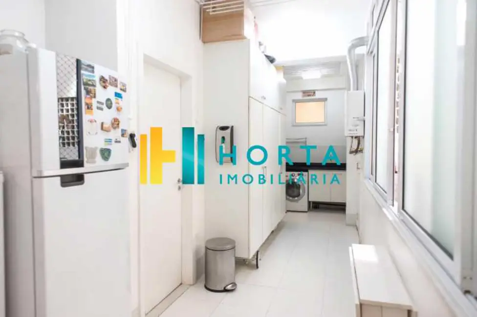 Foto 9 de Apartamento com 3 quartos à venda, 250m2 em Rio De Janeiro - RJ