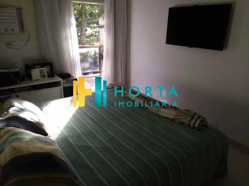 Foto 5 de Apartamento com 3 quartos à venda, 232m2 em Rio De Janeiro - RJ