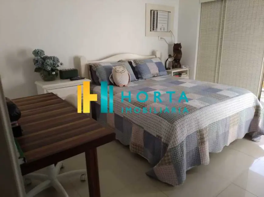 Foto 7 de Apartamento com 3 quartos à venda, 232m2 em Rio De Janeiro - RJ