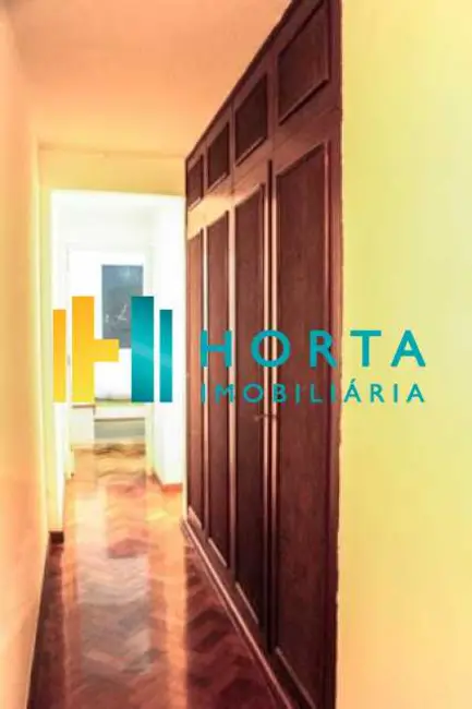 Foto 3 de Apartamento com 6 quartos à venda, 241m2 em Rio De Janeiro - RJ