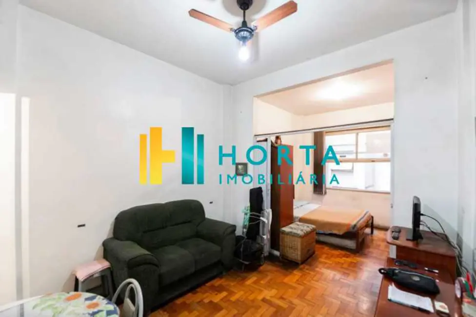 Foto 1 de Kitnet à venda, 30m2 em Rio De Janeiro - RJ