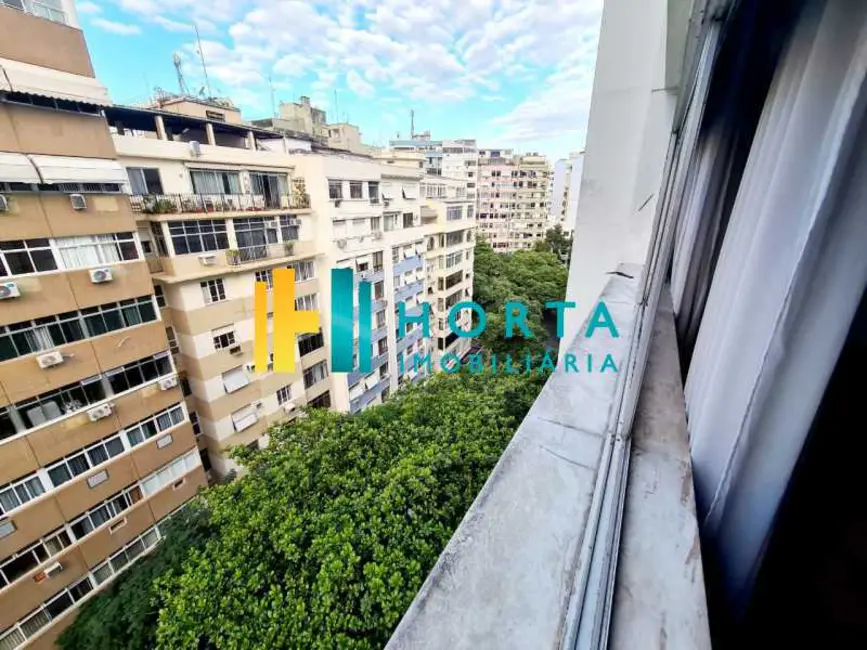 Foto 5 de Apartamento com 4 quartos à venda, 220m2 em Rio De Janeiro - RJ