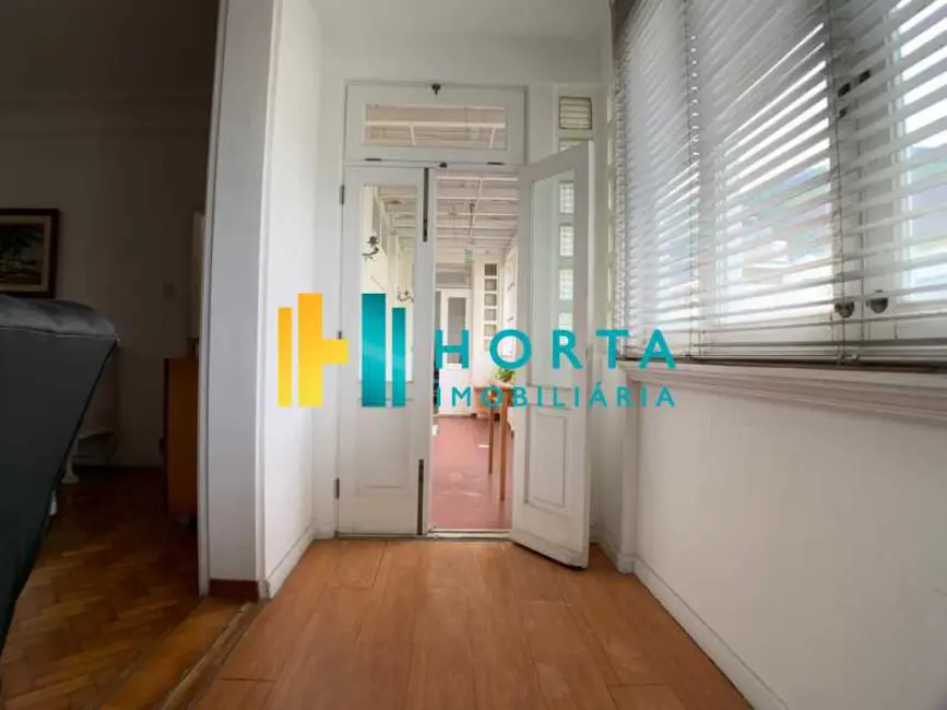 Cobertura com 5 quartos à venda, 273m2 em Rio De Janeiro - RJ - imagem 5 Foto 5 de Cobertura com 5 quartos à venda, 273m2 em Rio De Janeiro - RJ