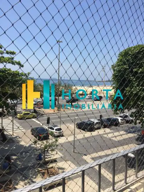 Foto 2 de Apartamento com 4 quartos para alugar, 240m2 em Rio De Janeiro - RJ