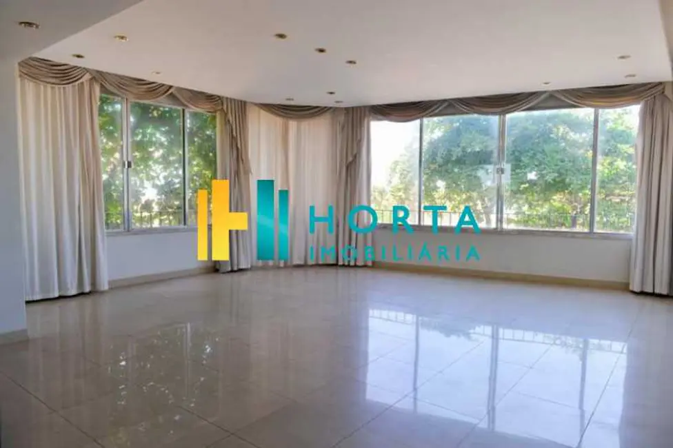 Foto 1 de Apartamento com 4 quartos para alugar, 240m2 em Rio De Janeiro - RJ