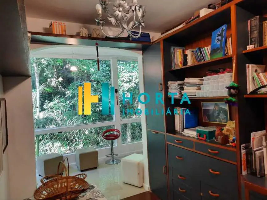 Foto 3 de Casa de Condomínio com 3 quartos à venda, 224m2 em Rio De Janeiro - RJ