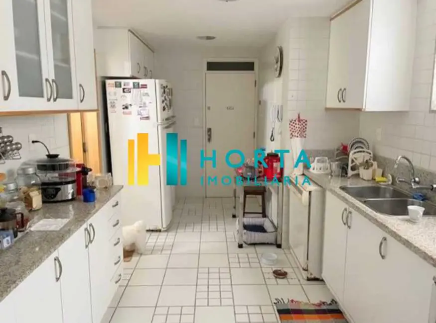 Foto 7 de Apartamento com 3 quartos à venda, 150m2 em Rio De Janeiro - RJ