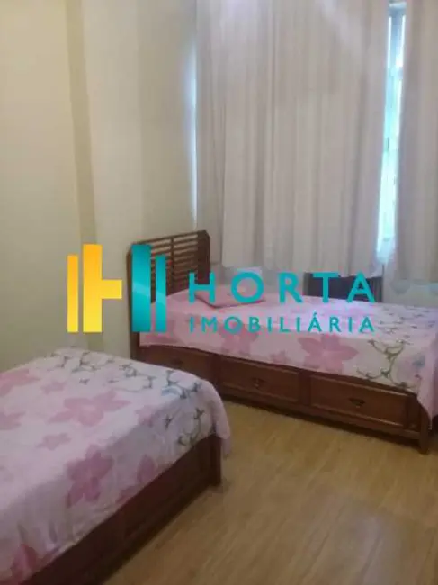 Foto 8 de Apartamento com 2 quartos à venda, 71m2 em Rio De Janeiro - RJ