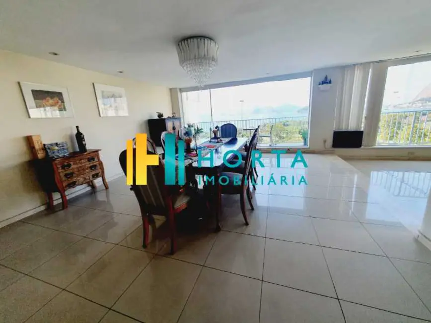 Foto 3 de Cobertura com 4 quartos à venda, 320m2 em Rio De Janeiro - RJ