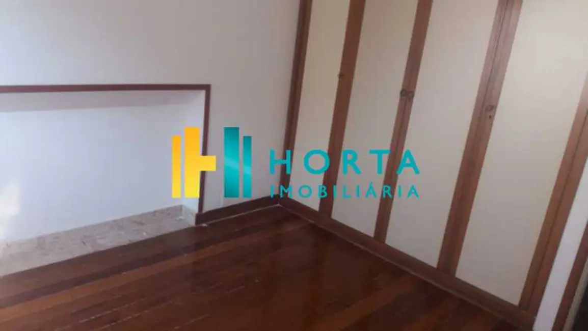 Foto 9 de Apartamento com 4 quartos à venda, 150m2 em Rio De Janeiro - RJ