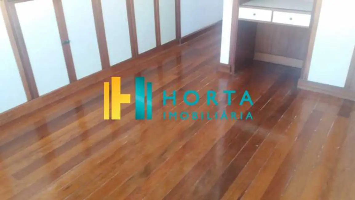 Foto 8 de Apartamento com 4 quartos à venda, 150m2 em Rio De Janeiro - RJ