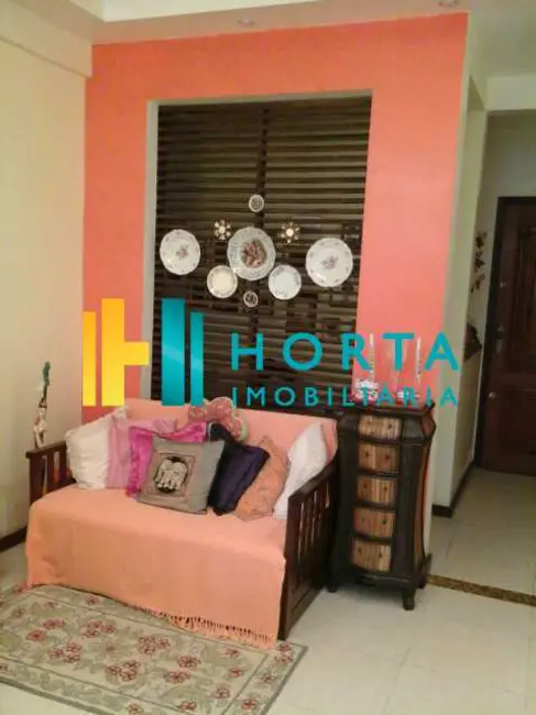 Foto 1 de Apartamento com 2 quartos à venda, 75m2 em Rio De Janeiro - RJ