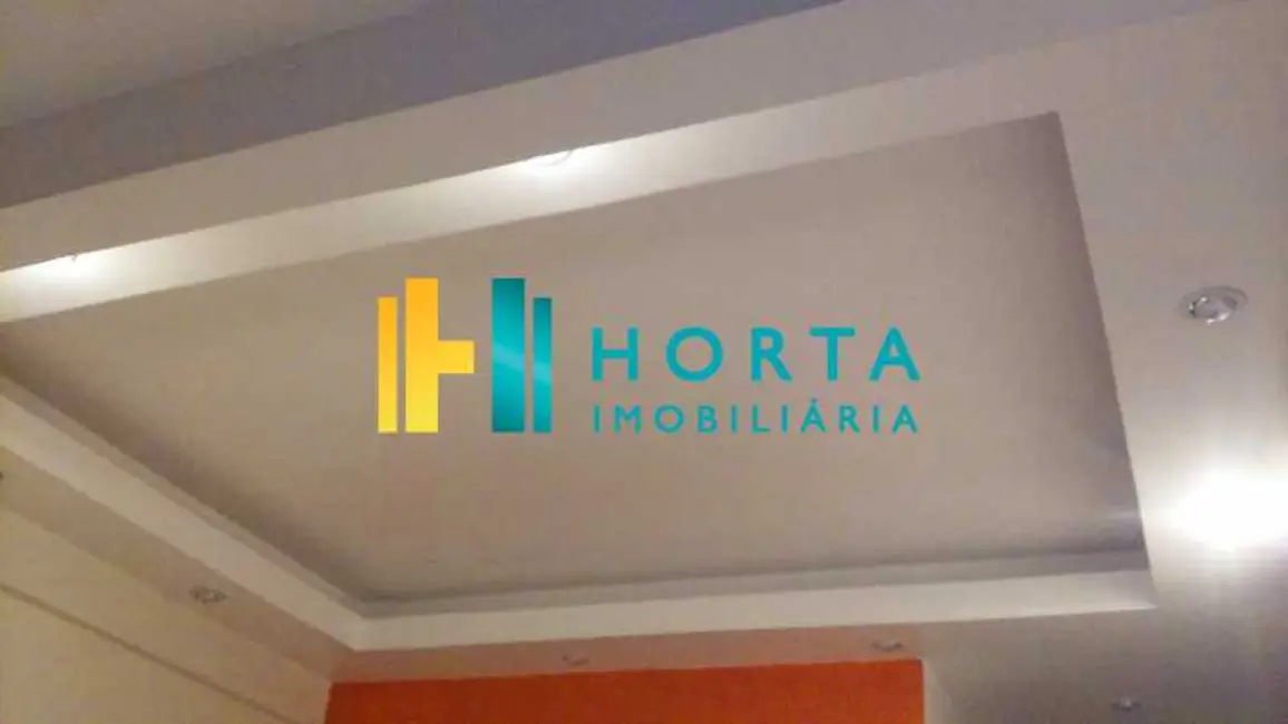 Foto 3 de Apartamento com 2 quartos à venda, 75m2 em Rio De Janeiro - RJ