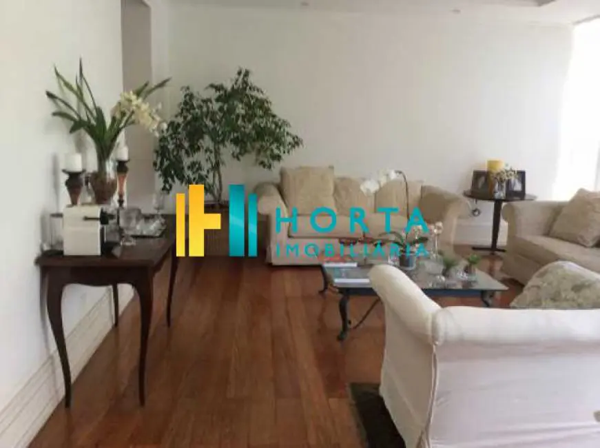 Foto 4 de Apartamento com 4 quartos à venda, 180m2 em Rio De Janeiro - RJ