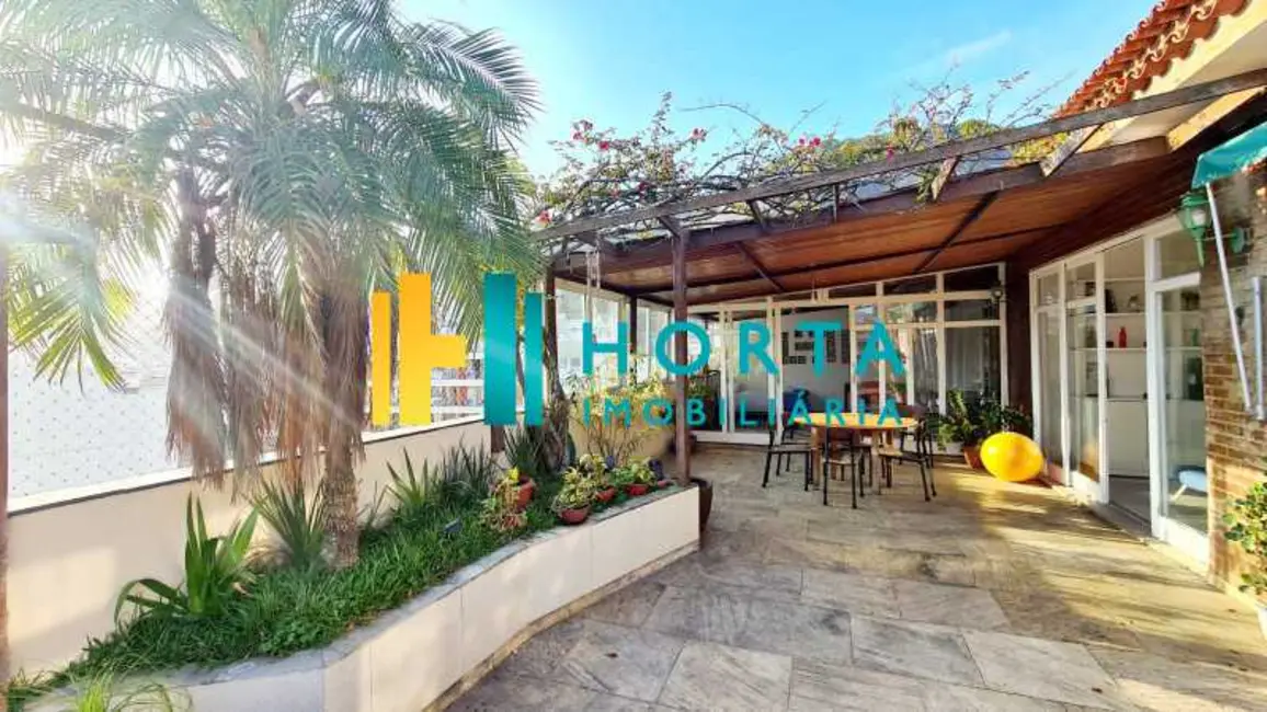 Foto 4 de Cobertura com 3 quartos à venda, 140m2 em Rio De Janeiro - RJ