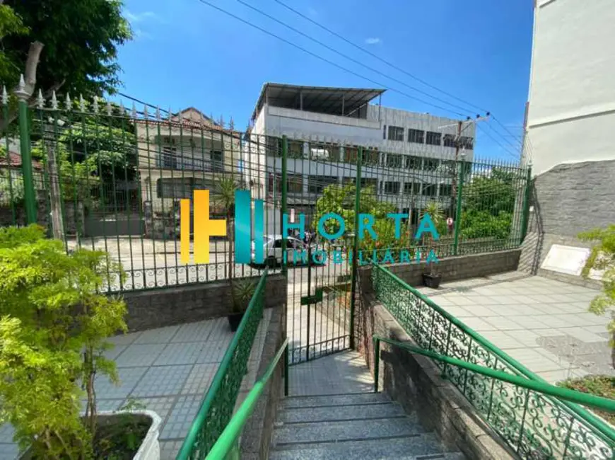 Foto 2 de Apartamento com 2 quartos à venda, 46m2 em Rio De Janeiro - RJ