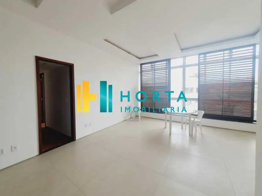 Foto 8 de Cobertura com 4 quartos à venda, 228m2 em Rio De Janeiro - RJ