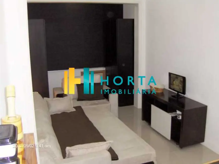 Kitnet com 1 quarto à venda, 30m2 em Rio De Janeiro - RJ - imagem 3 Foto 3 de Kitnet com 1 quarto à venda, 30m2 em Rio De Janeiro - RJ