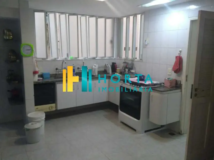 Foto 7 de Apartamento com 3 quartos à venda, 236m2 em Rio De Janeiro - RJ