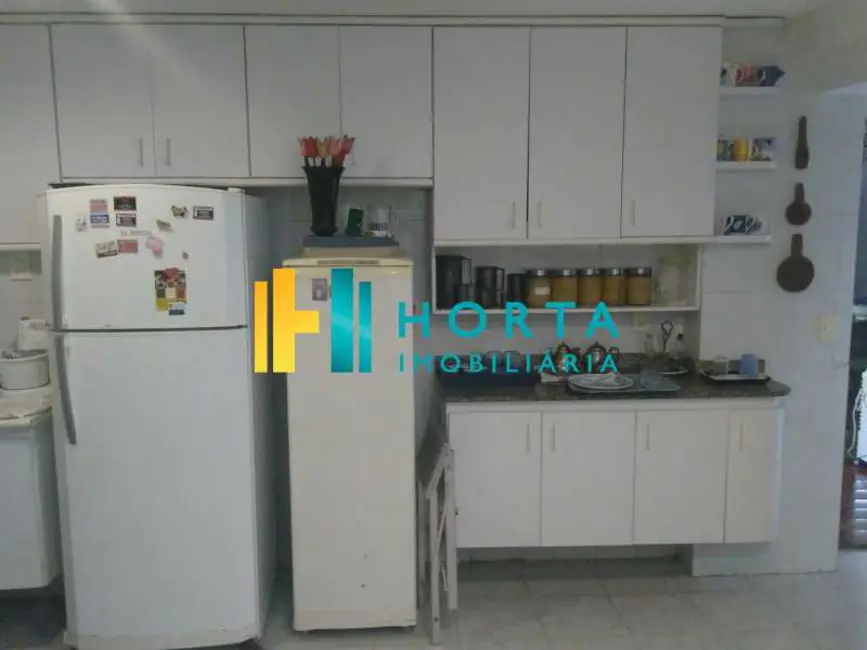 Foto 9 de Apartamento com 3 quartos à venda, 236m2 em Rio De Janeiro - RJ