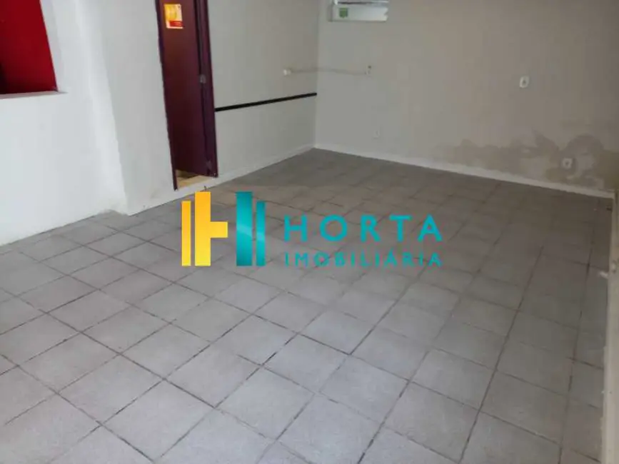 Foto 3 de Casa Comercial com 9 quartos para alugar, 203m2 em Rio De Janeiro - RJ