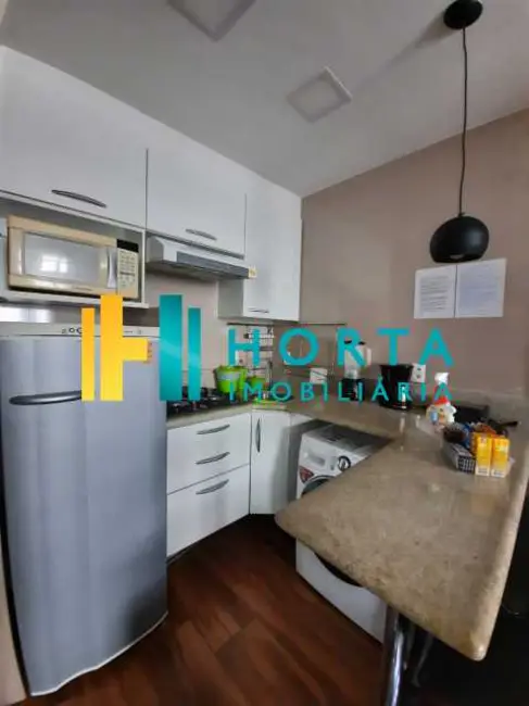 Kitnet com 1 quarto à venda, 35m2 em Rio De Janeiro - RJ - imagem 4 Foto 4 de Kitnet com 1 quarto à venda, 35m2 em Rio De Janeiro - RJ