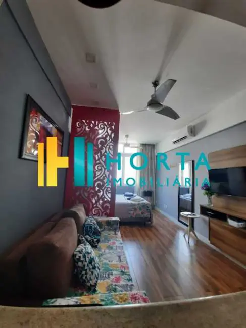 Kitnet com 1 quarto à venda, 35m2 em Rio De Janeiro - RJ - imagem 3 Foto 3 de Kitnet com 1 quarto à venda, 35m2 em Rio De Janeiro - RJ