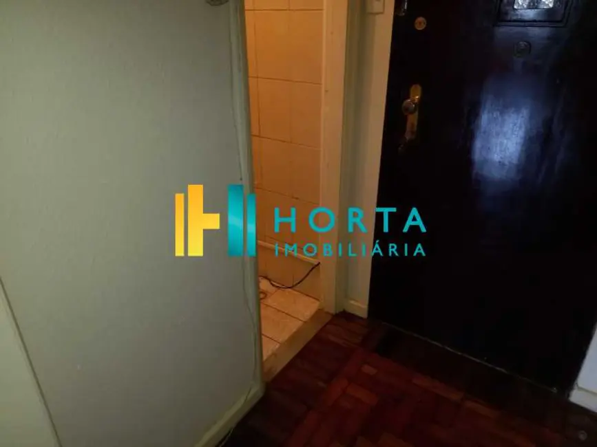 Kitnet com 1 quarto à venda, 35m2 em Rio De Janeiro - RJ - imagem 9 Foto 9 de Kitnet com 1 quarto à venda, 35m2 em Rio De Janeiro - RJ