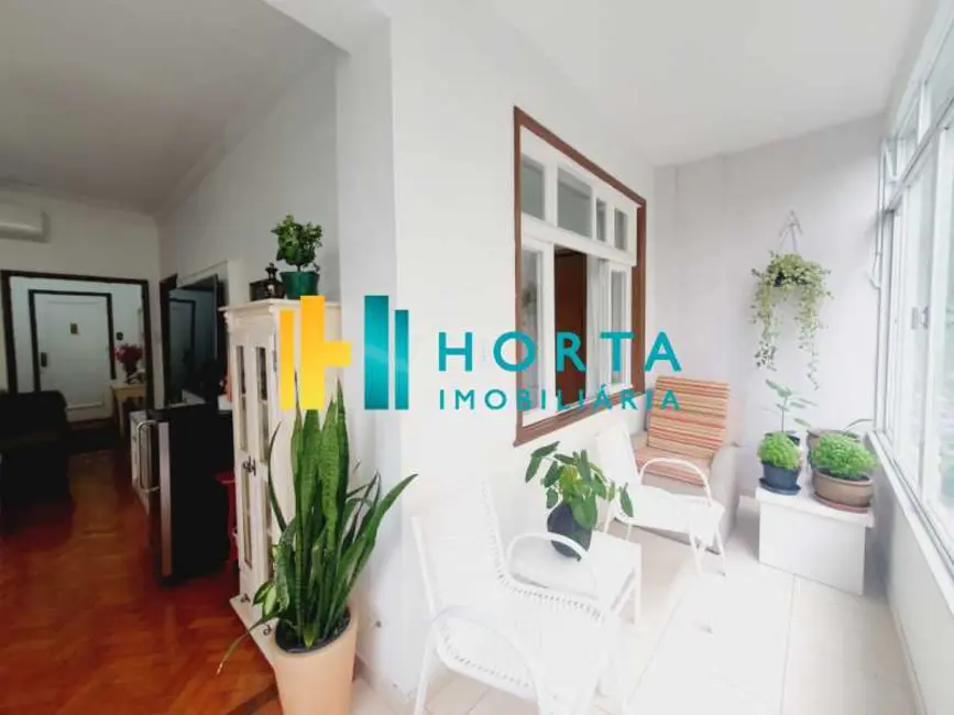 Foto 2 de Apartamento com 2 quartos à venda, 90m2 em Rio De Janeiro - RJ