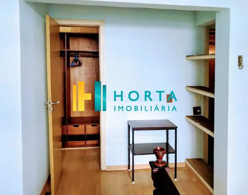 Apartamento com 3 quartos à venda, 170m2 em Rio De Janeiro - RJ - imagem 7 Foto 7 de Apartamento com 3 quartos à venda, 170m2 em Rio De Janeiro - RJ