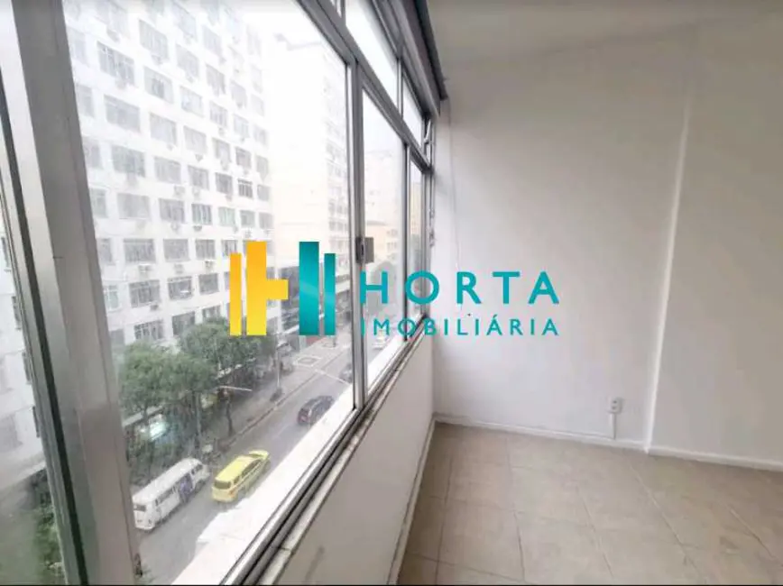 Foto 3 de Kitnet com 1 quarto à venda, 30m2 em Rio De Janeiro - RJ